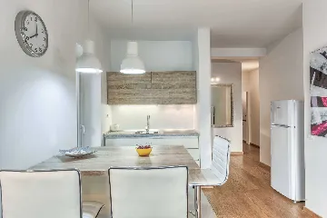 Punat 6-Bedroom Villa with Pool for 12 Guests