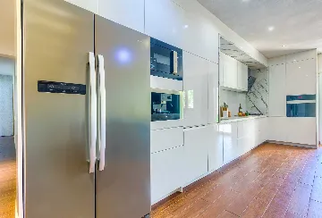 Smokvina 5-Bedroom Villa with Heated Pool