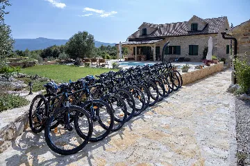 Villa in Stari Grad with Pool & Mountain Bikes