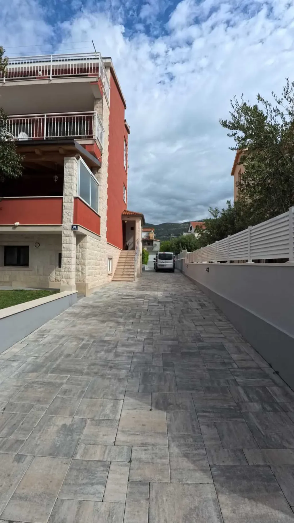 Kastel Luksic Villa with Sea Views and Heated Pool