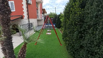 Kastel Luksic Villa with Sea Views and Heated Pool