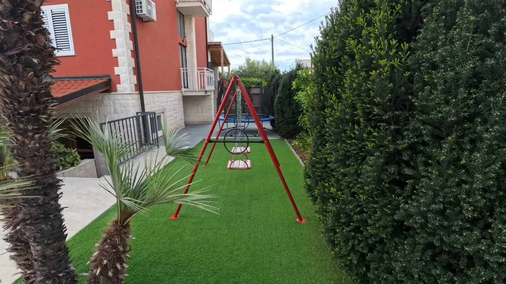 Kastel Luksic Villa with Sea Views and Heated Pool