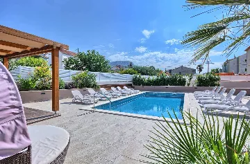 Kastel Luksic Villa with Sea Views and Heated Pool