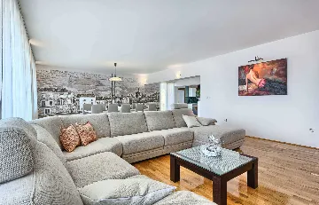 Kastel Luksic Villa with Sea Views and Heated Pool