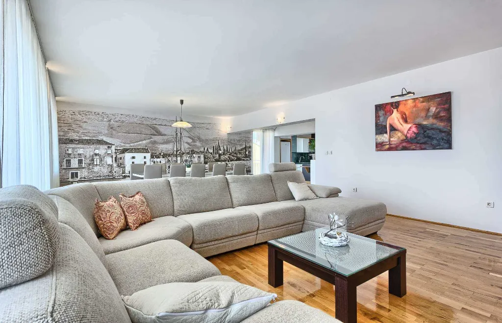 Kastel Luksic Villa with Sea Views and Heated Pool