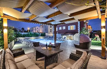 Kastel Luksic Villa with Sea Views and Heated Pool