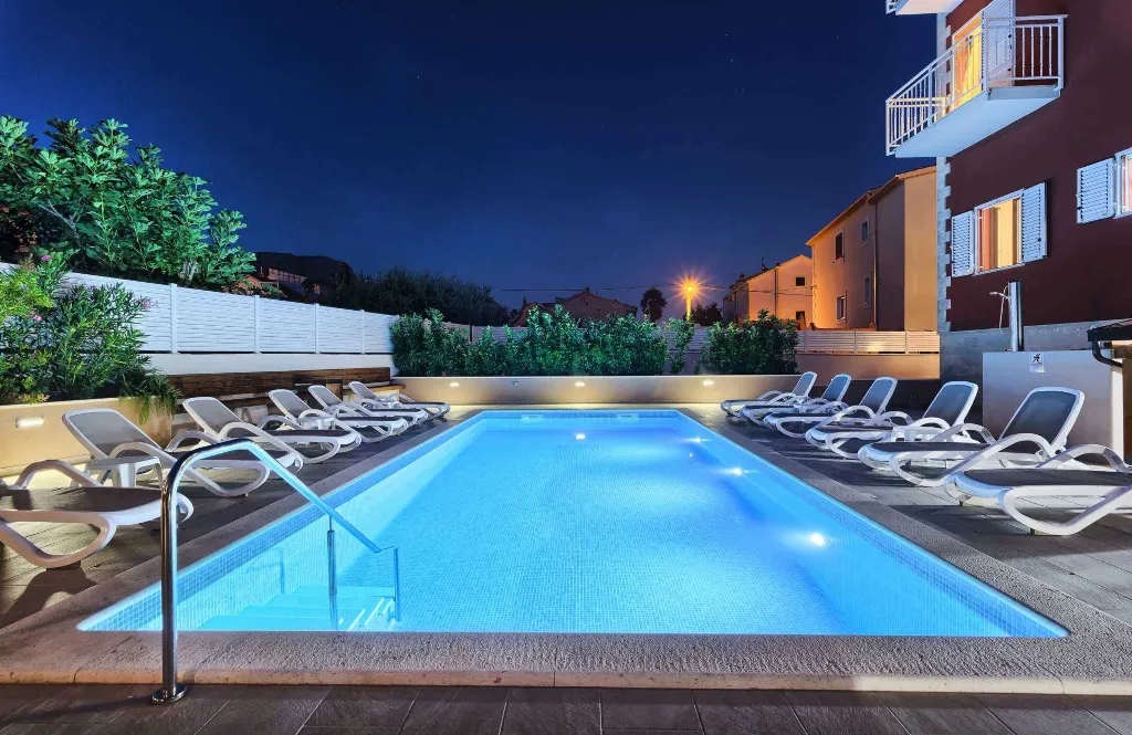 Kastel Luksic Villa with Sea Views and Heated Pool