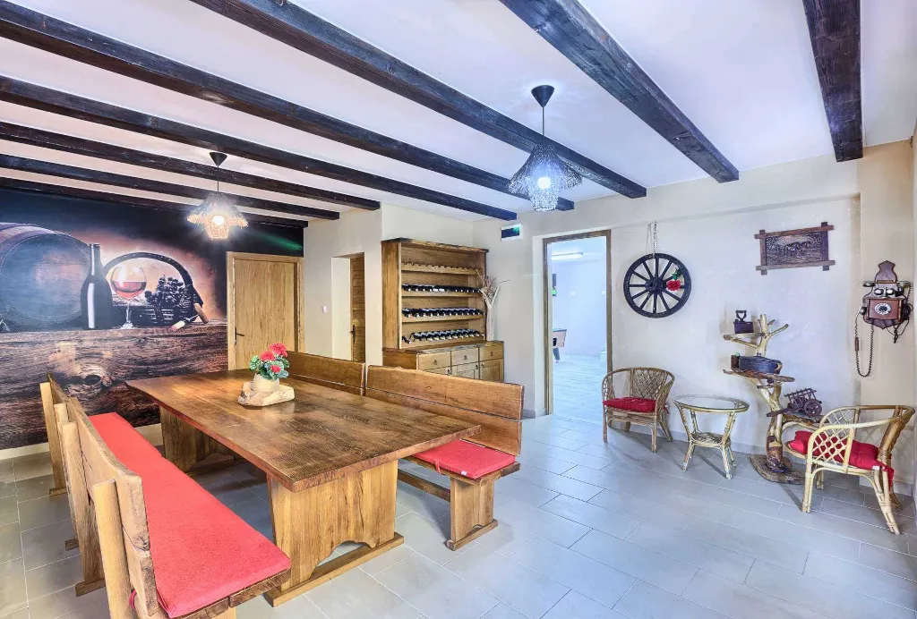 Kastel Luksic Villa with Sea Views and Heated Pool