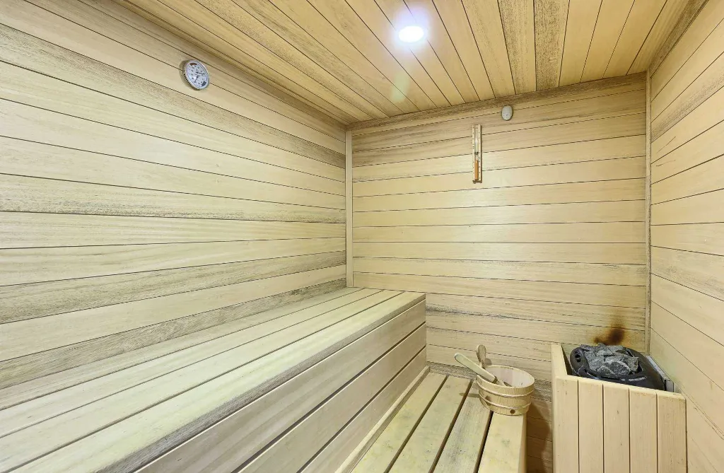 Kastel Luksic Villa with Sea Views and Heated Pool