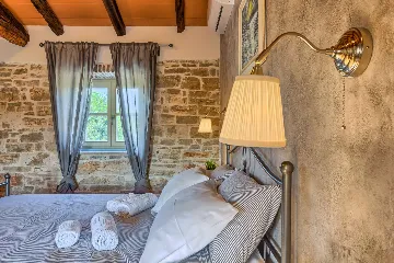 4-Bedroom Villa with Private Pool in Krmed