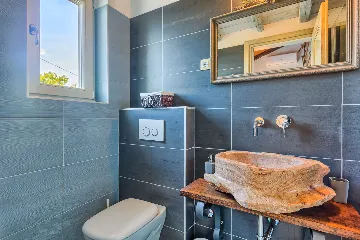 4-Bedroom Villa with Private Pool in Krmed