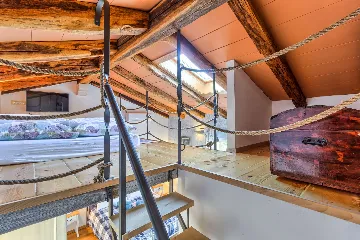 4-Bedroom Villa with Private Pool in Krmed