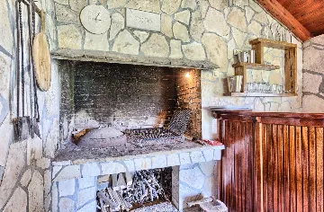 Jesenice Villa for 22 Guests with Pool & Jacuzzi