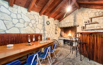 Jesenice Villa for 22 Guests with Pool & Jacuzzi