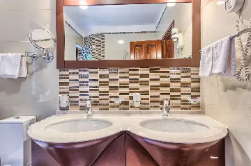 Stone Villa in Dubrovnik with Sea Views and Pool