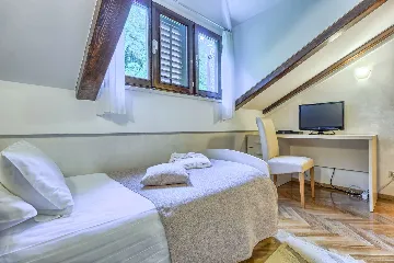 Stone Villa in Dubrovnik with Sea Views and Pool