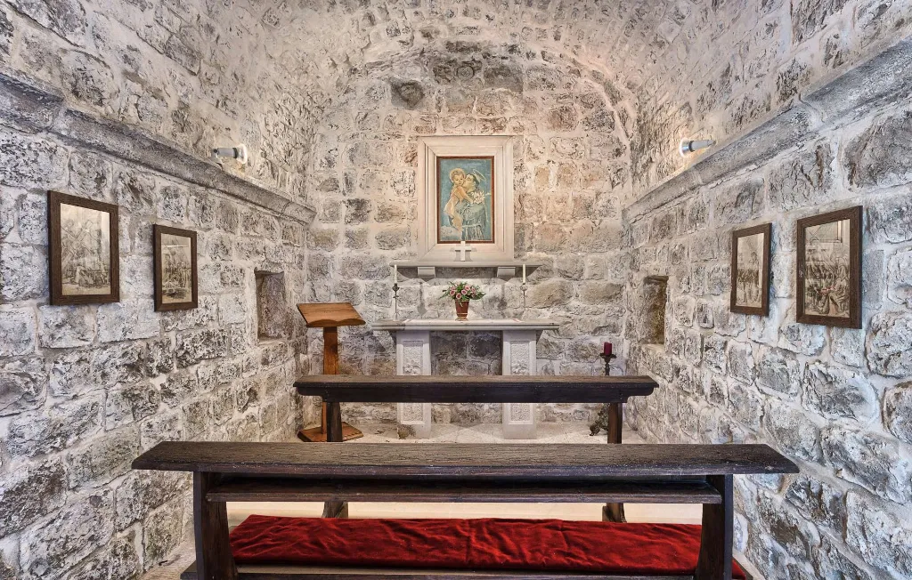 4-Bedroom Villa in Cilipi for Up to 8 Guests