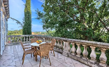 4-Bedroom Villa in Cilipi for Up to 8 Guests