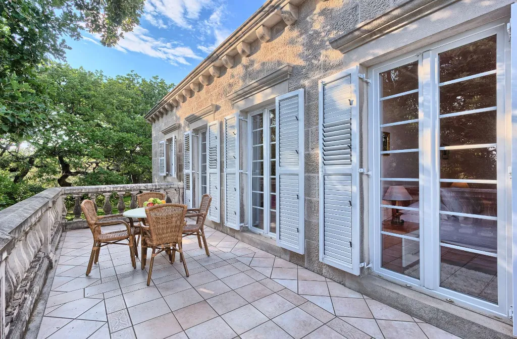 4-Bedroom Villa in Cilipi for Up to 8 Guests