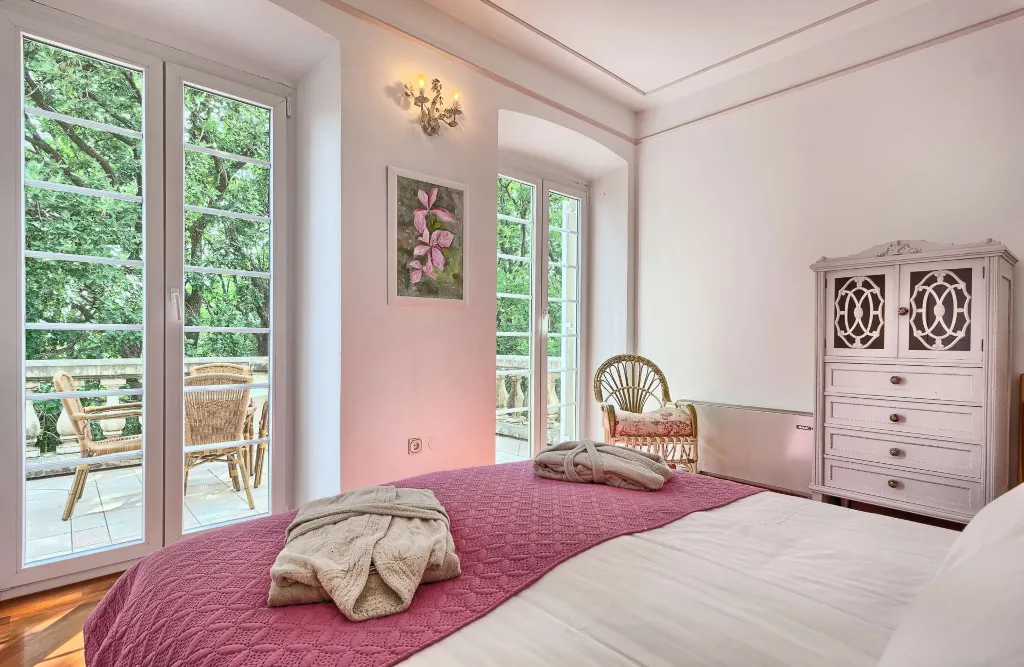 4-Bedroom Villa in Cilipi for Up to 8 Guests