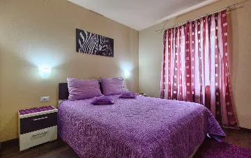 Dubravka 6-Bedroom Villa for Up to 16 Guests