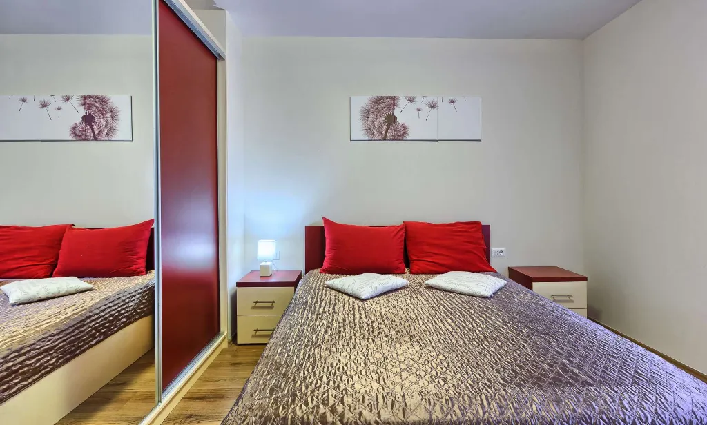 Dubravka 6-Bedroom Villa for Up to 16 Guests