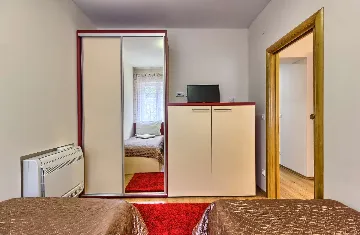 Dubravka 6-Bedroom Villa for Up to 16 Guests