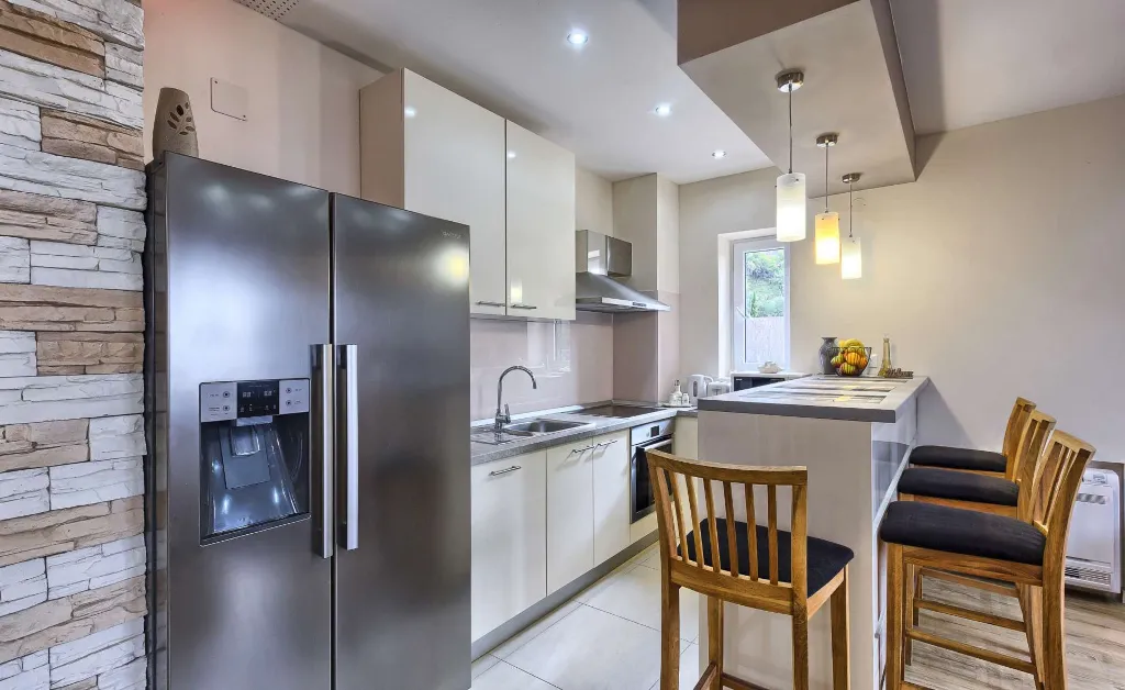 Dubravka 6-Bedroom Villa for Up to 16 Guests