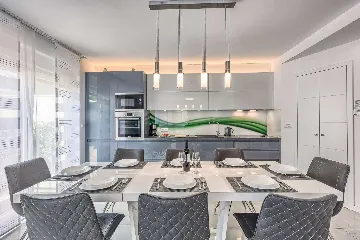 3-Bedroom Villa with Heated Pool in Malinska