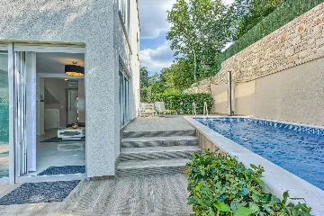 3-Bedroom Villa with Heated Pool in Malinska