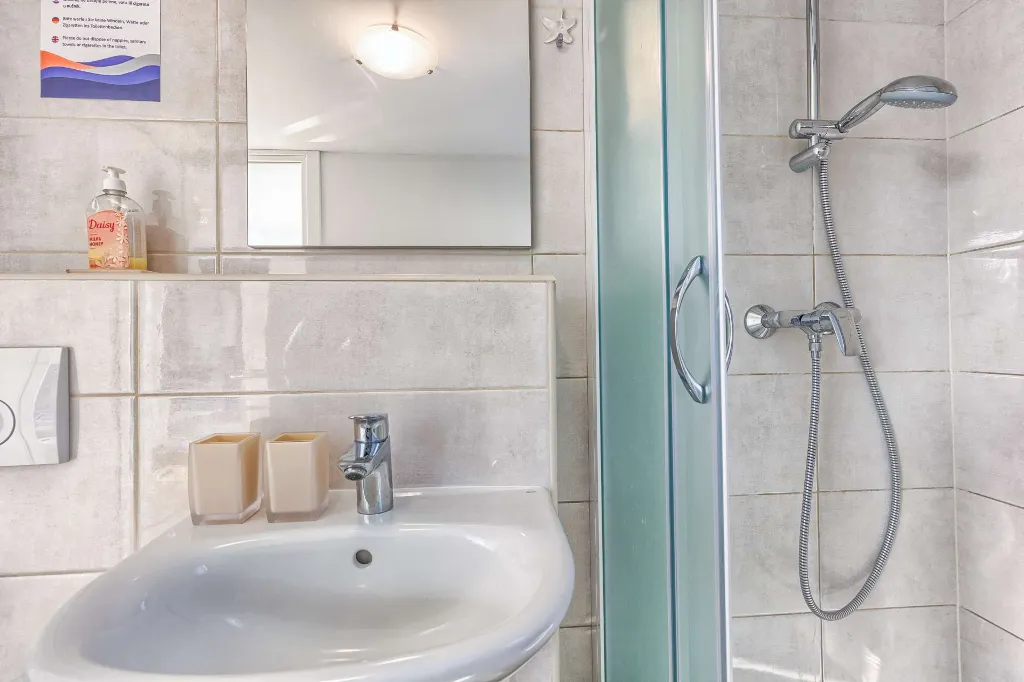 3-Bedroom Villa with Heated Pool in Malinska