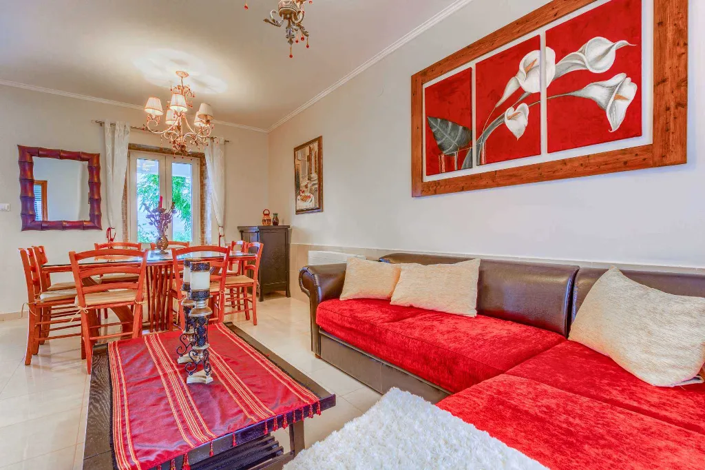 Six-Bedroom Villa for 12 Guests in Lumbarda