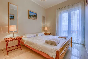 Six-Bedroom Villa for 12 Guests in Lumbarda