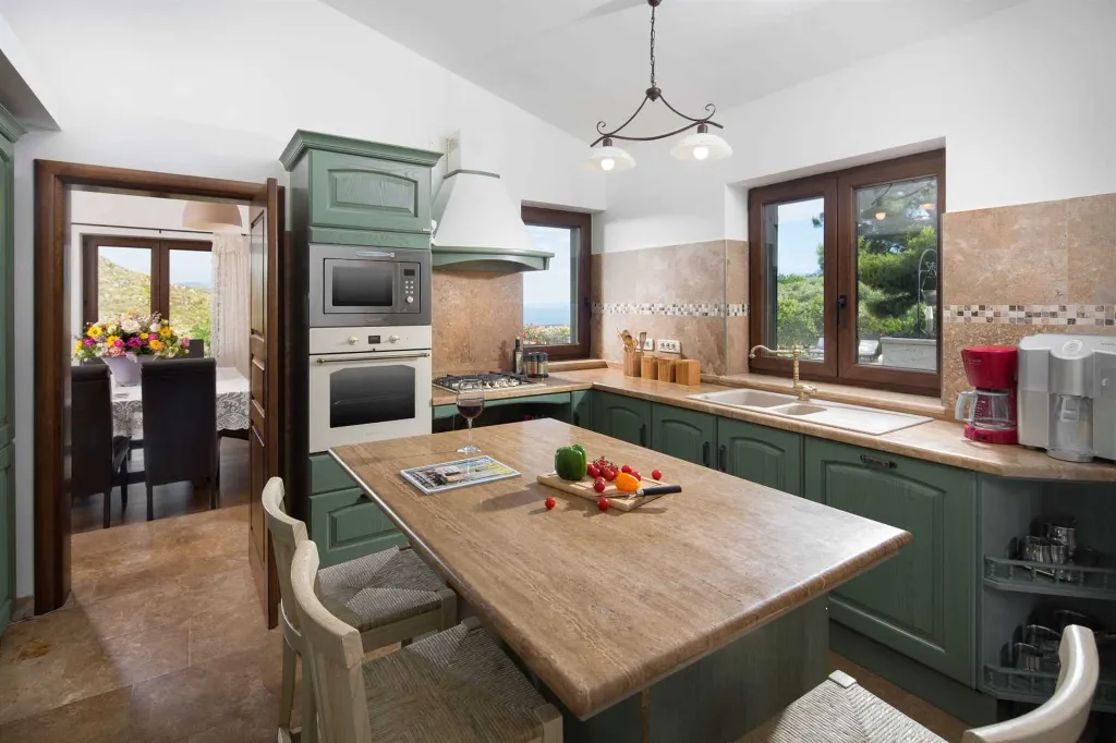 Prgomet Villa with Heated Pool and 4 Bedrooms
