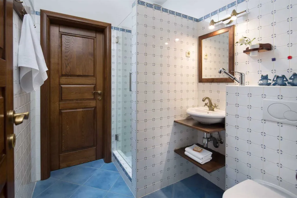Prgomet Villa with Heated Pool and 4 Bedrooms