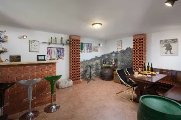 Prgomet Villa with Heated Pool and 4 Bedrooms