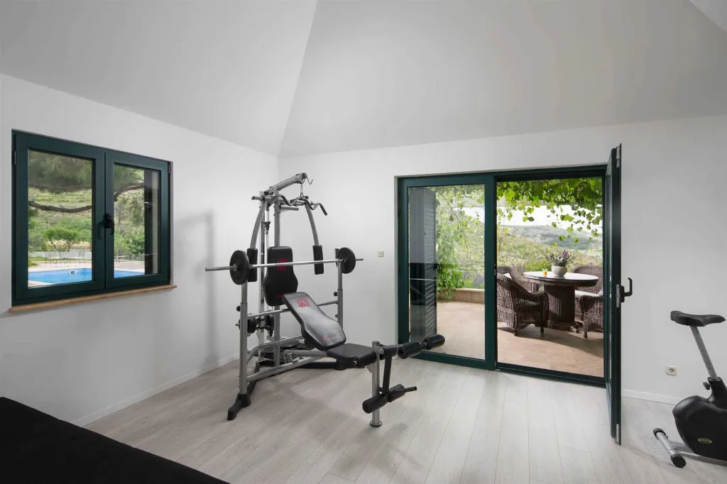 Prgomet Villa with Heated Pool and 4 Bedrooms
