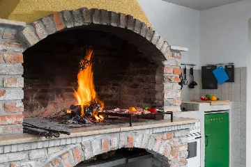 Prgomet Villa with Heated Pool and 4 Bedrooms