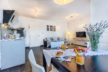 Sevid Villa with Direct Beach Access for Up to 12