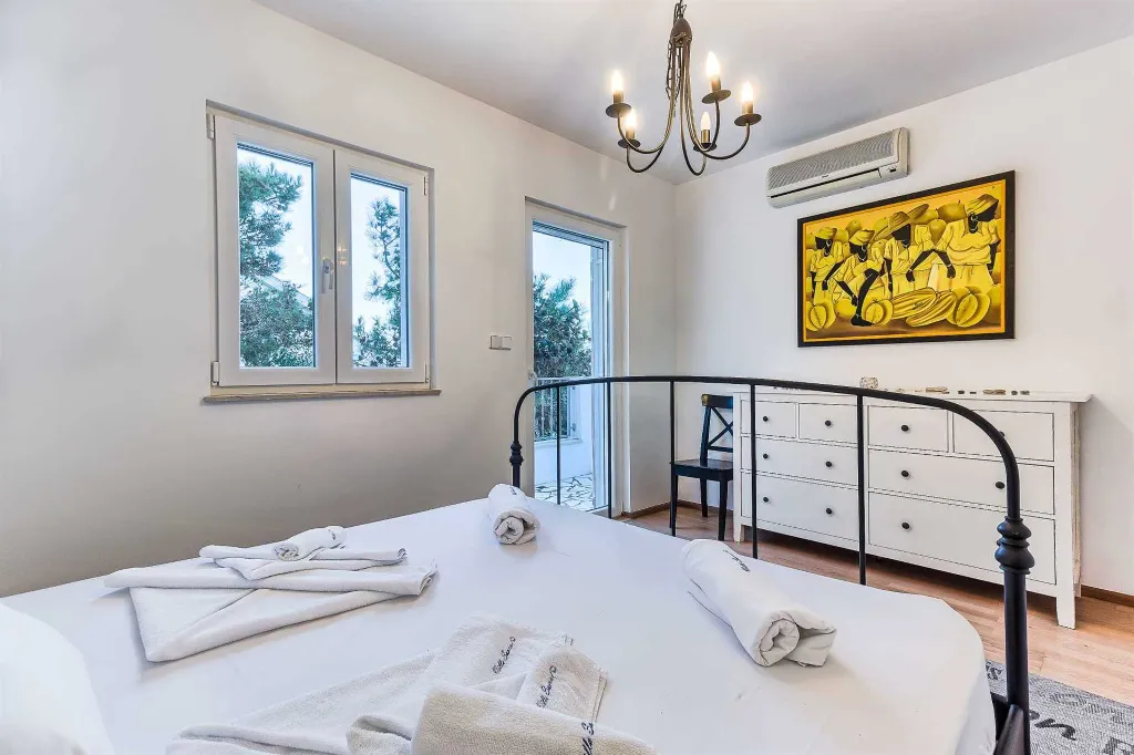 Sevid Villa with Direct Beach Access for Up to 12