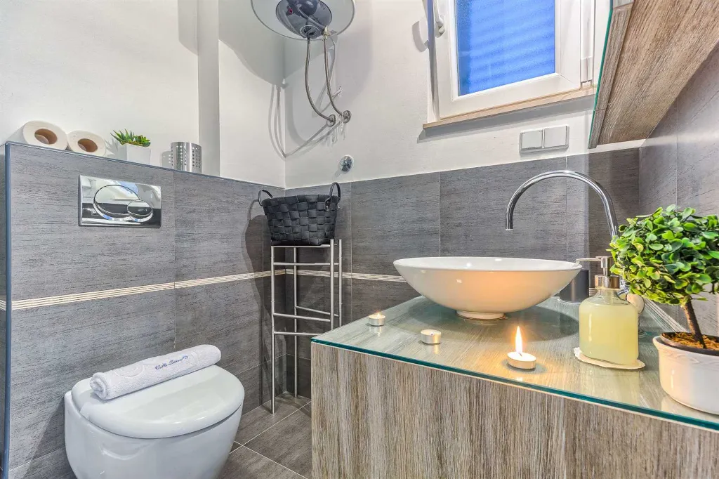Sevid Villa with Direct Beach Access for Up to 12