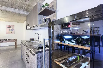 4-Bedroom Villa in Buje with Pool