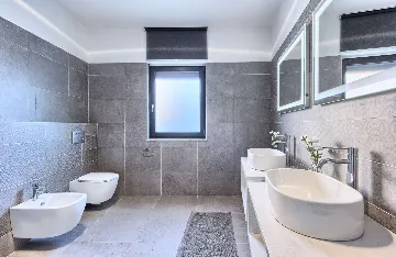 4-Bedroom Villa in Buje with Pool