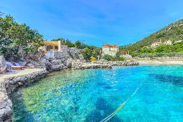 Holiday House in Podimoć with Sea Access & Heated Pool