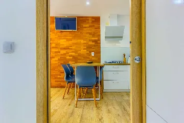 Holiday House in Podimoć with Sea Access & Heated Pool