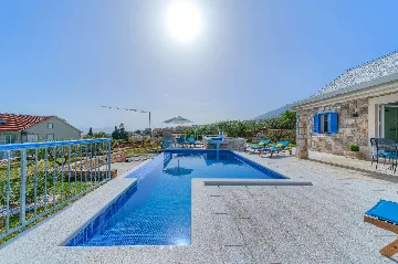 Family-Friendly Villa with Two Pools in Bol