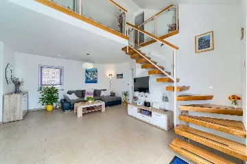 Family-Friendly Villa with Two Pools in Bol