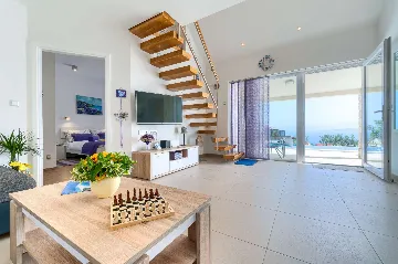 Family-Friendly Villa with Two Pools in Bol