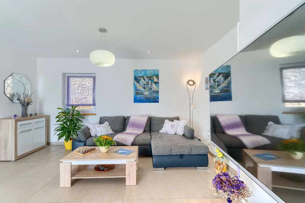 Family-Friendly Villa with Two Pools in Bol