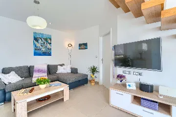 Family-Friendly Villa with Two Pools in Bol